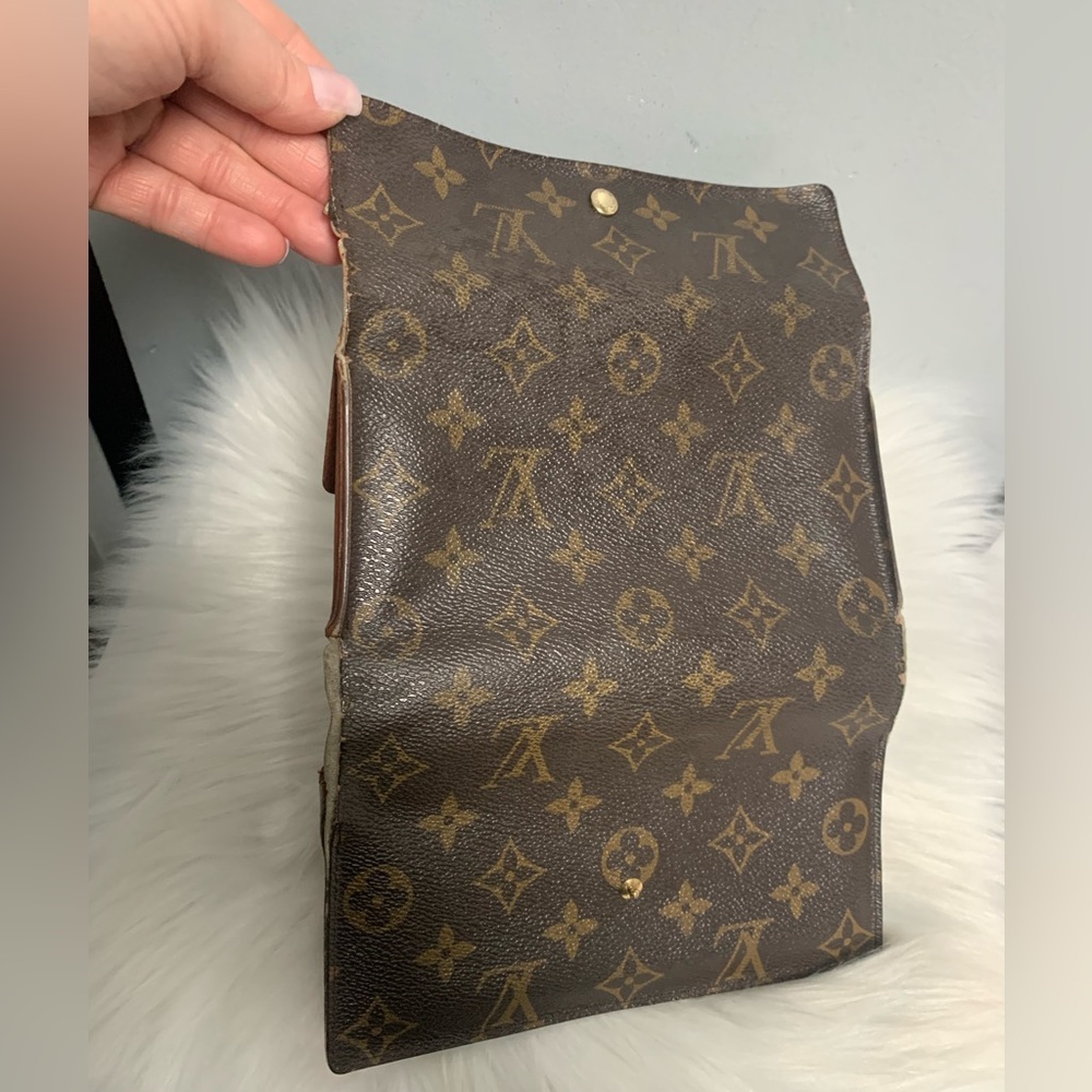 🏷️Clearance 1997 authentic Louis Vuitton International wallet - junk - Picture 16 of 17